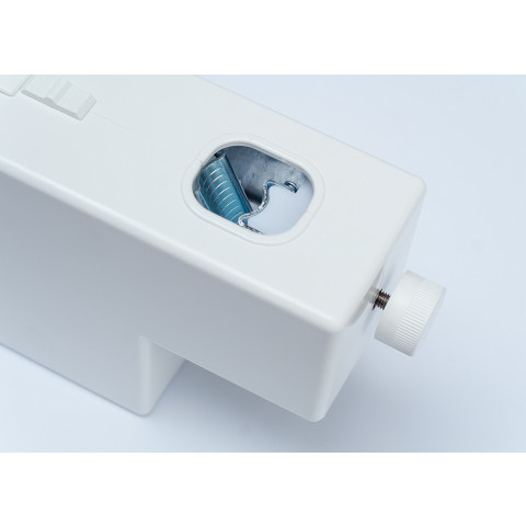 PELAMATIC electric walnut cracker