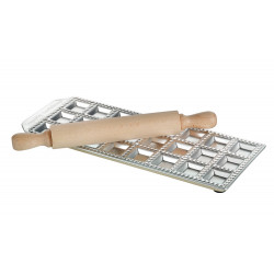 IMPERIA Ravioli classici ravioli mould with rolling pin - 24 sections