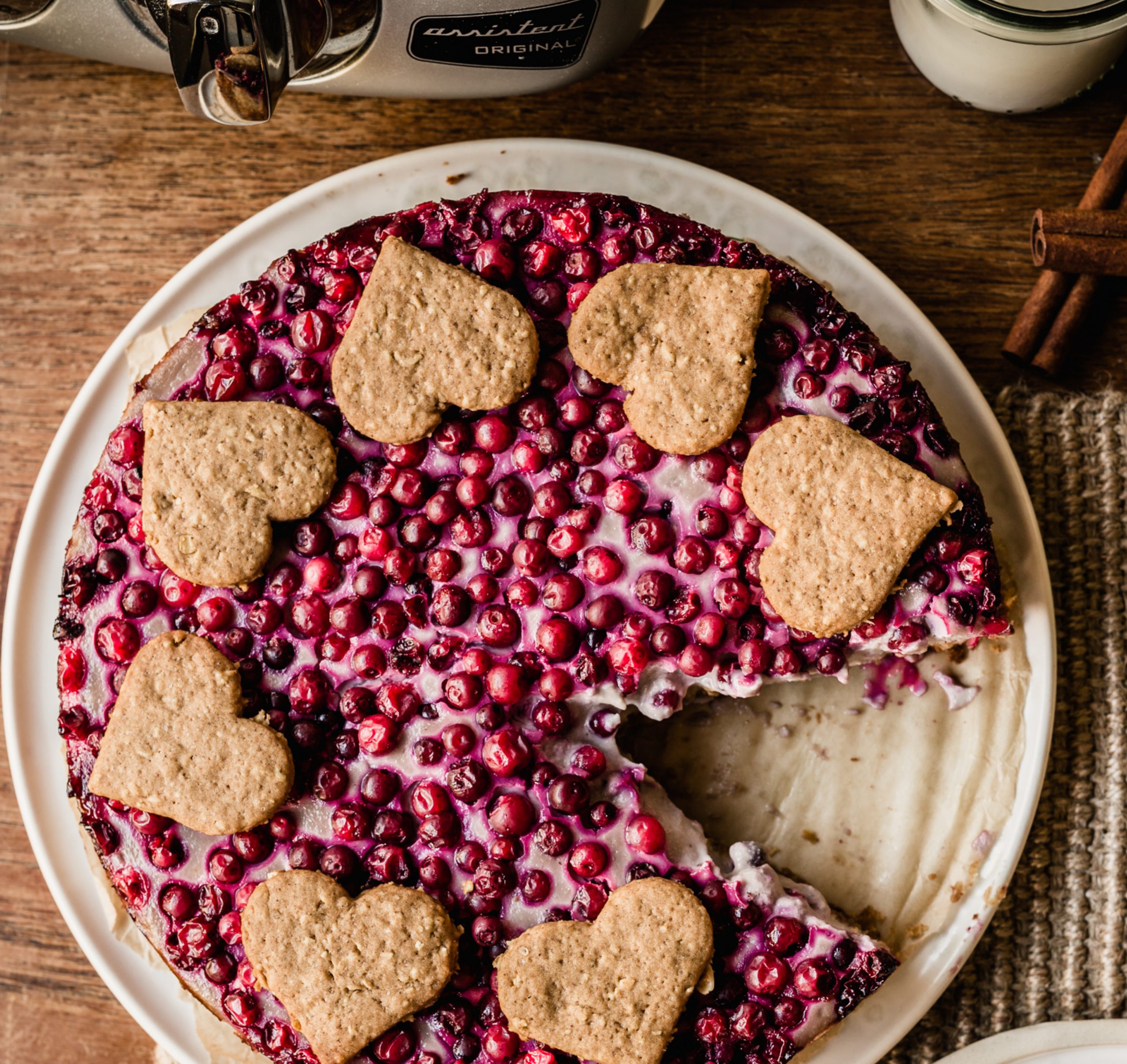 Christmas vegan cheesecake with cranberries