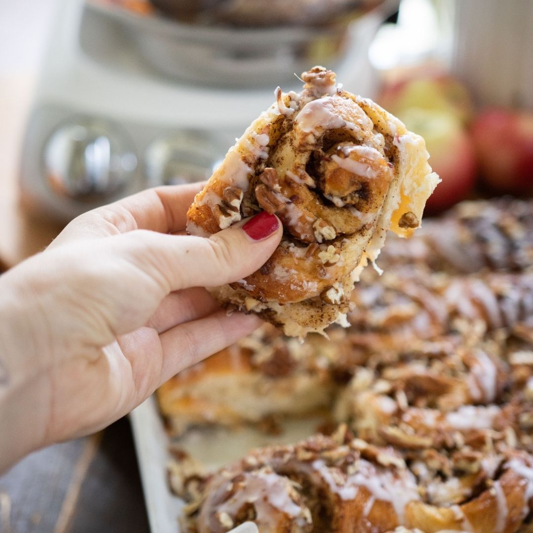 American cinnamon buns with apples and pecans