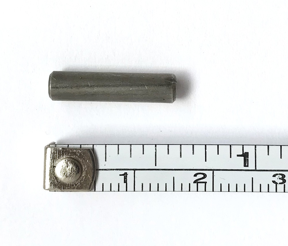 Kit di fissaggio universale a 1 perno per rubinetto miscelatore monocomando Kit di fissaggio universale a 1 perno per rubinetto miscelatore monocomando