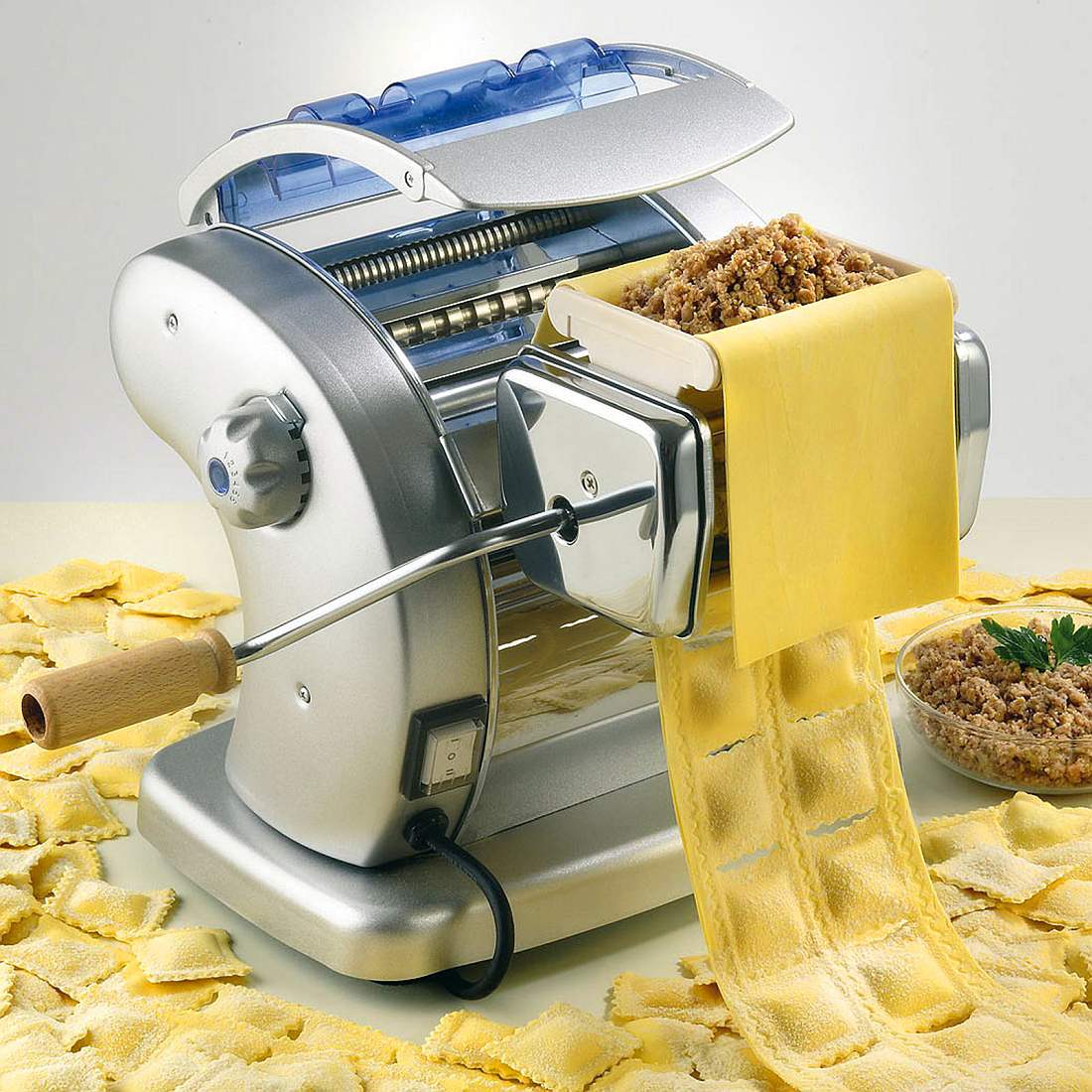 IMPERIA Pasta Presto electric pasta maker machine